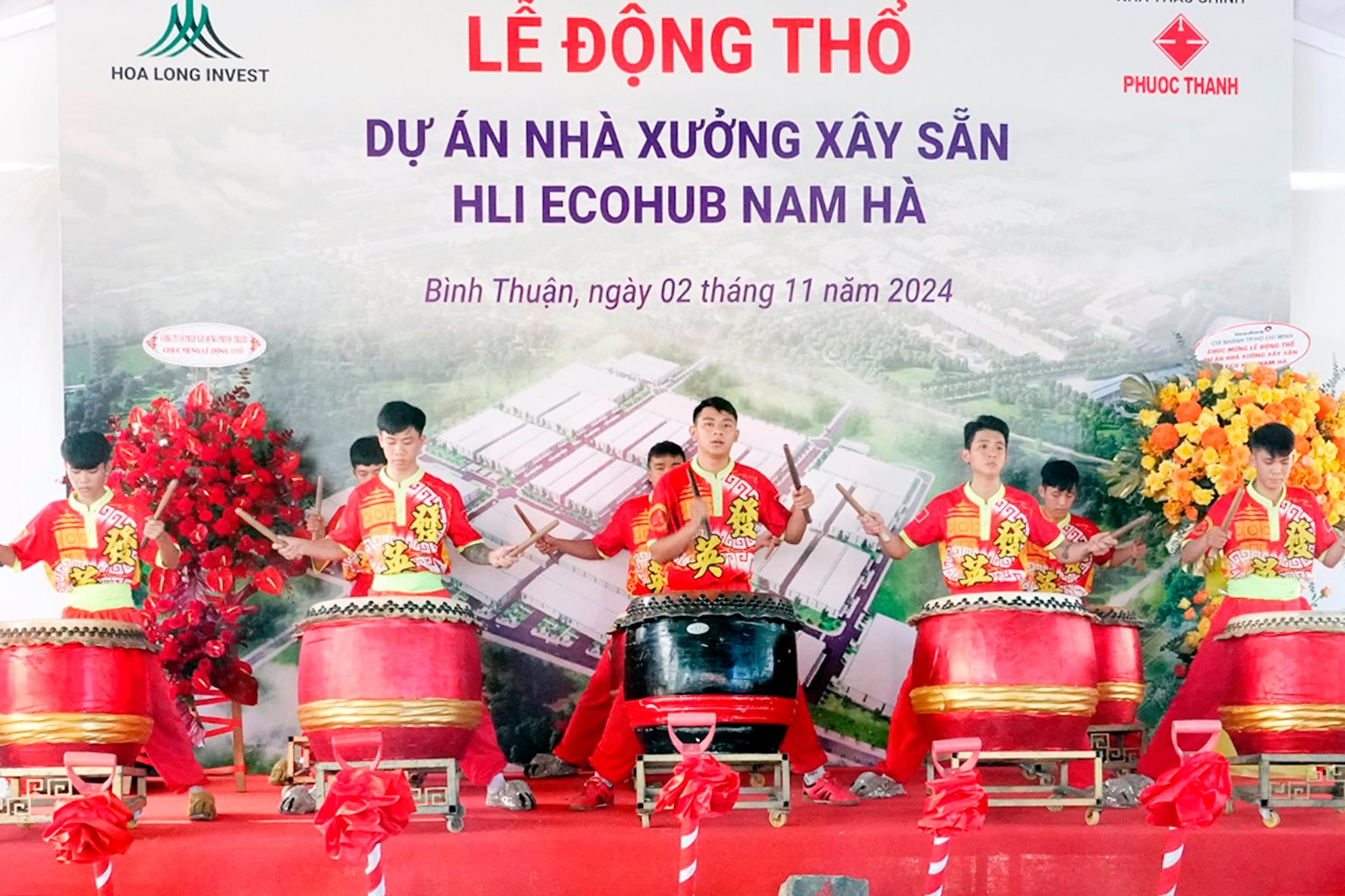 Trống hội chào mừng lễ động thổ